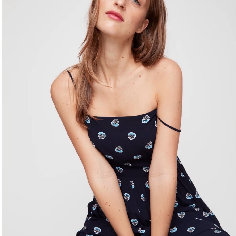 Aritzia Babaton Noel Dress Size 6